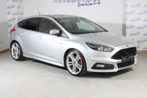2016 Ford Focus 2.0t Ecoboost St-3 Hatchback 5dr Petrol Manual Euro 6 (s/s) (250 Ps) in Silver — image 3