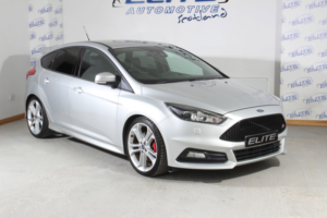 2016 Ford Focus 2.0t Ecoboost St-3 Hatchback 5dr Petrol Manual Euro 6 (s/s) (250 Ps) in Silver — image 4