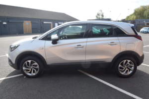 2018 Vauxhall Crossland X 1.6 Turbo D Tech Line Nav Euro 6 (s/s) 5dr in Silver — image 4