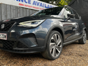 2022 SEAT Arona 1.5 Tsi Fr Sport DSG Euro 6 (s/s) 5dr in Grey — image 3