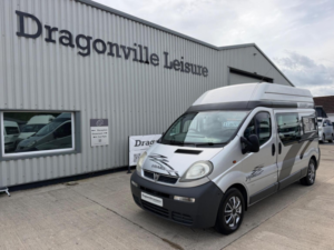 2005 Vauxhall Vivaro Camper Van 2 Berth Pro Conversion - 1 Owner 16yrs in Silver — image 3