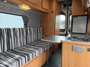 2005 Vauxhall Vivaro Camper Van 2 Berth Pro Conversion - 1 Owner 16yrs in Silver — image 6