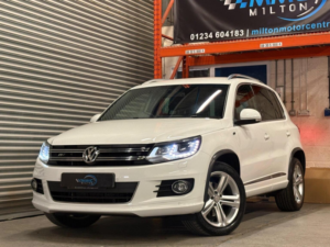 2015 Volkswagen Tiguan 2.0 Tdi Bluemotion Tech R-Line DSG 4WD Euro 6 (s/s) 5dr in White — image 3