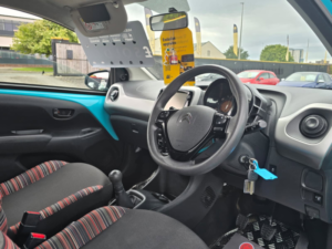 2017 Citroen C1 1.0 Vti Feel Hatchback 3dr Petrol Manual Euro 6 (68 Ps) in Blue — image 5