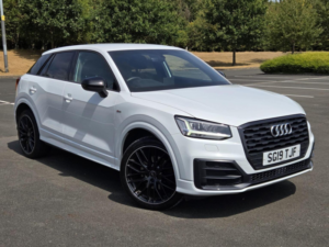 2019 Audi Q2 1.6 Tdi 30 Black Edition Euro 6 (s/s) 5dr in White — image 2