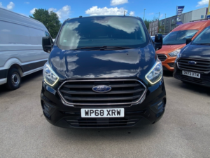 2018 Ford Transit Custom Custom 280 Ecoblue Limited in Black — image 2