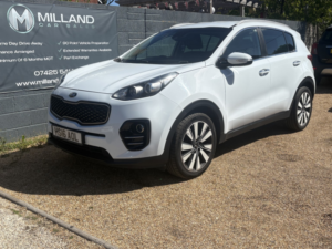 2016 Kia Sportage 1.7 Crdi 3 in White — image 6