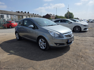 2010 Vauxhall Corsa 1.2 I 16v Sxi in Silver — image 2