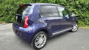 2016 Volkswagen Up! 1.0 Club Up! 75bhp in Blue — image 5