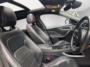 2020 Jaguar F-Pace 2.0 P250i Chequered Flag Auto AWD Euro 6 (s/s) 5dr in Black — image 2