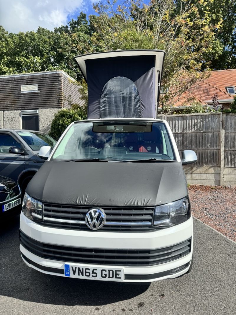 2015 Volkswagen Transporter 2.0 Tdi T28 Bluemotion Tech Startline in White — image 1