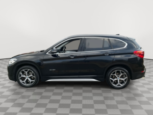 2017 BMW X1 2.0 20i Xline SUV 5dr Petrol Auto Xdrive Euro 6 (s/s) (192 Ps) in Black — image 5