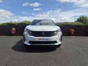 2021 Peugeot 3008 1.5 Bluehdi Gt in White — image 4
