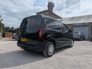 2023 Toyota Proace City 1.5 Bluehdi Icon Short Panel Van Swb Euro 6 (s/s) 5dr in Black — image 3
