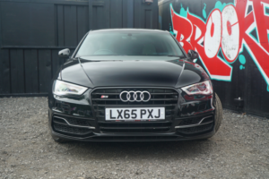 2015 Audi S3 2.0 Tfsi Sportback 5dr Petrol S Tronic Quattro Euro 6 (s/s) (300 Ps) in Black — image 4
