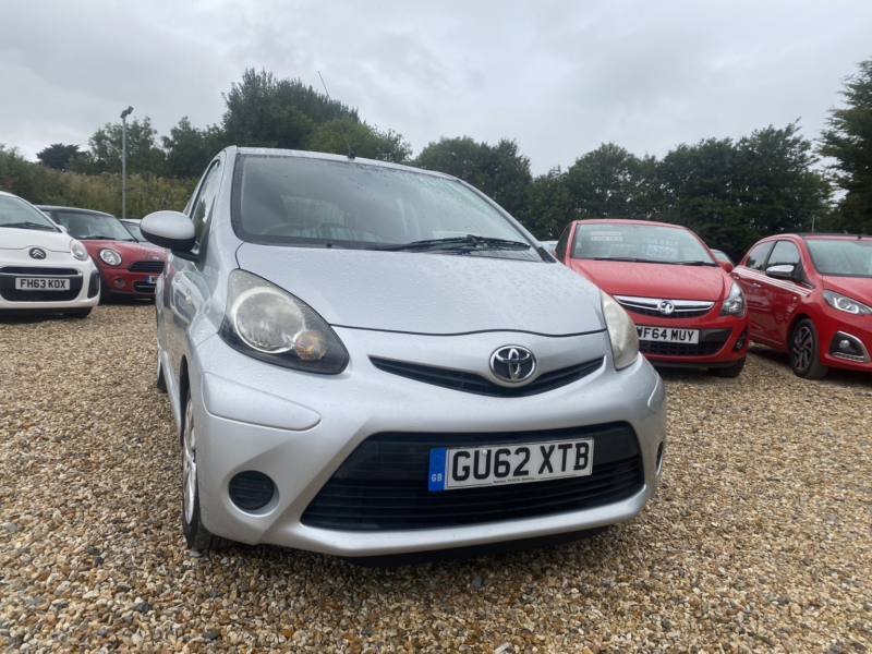 2012 Toyota Aygo 1.0 Vvt-I Ice in Silver — image 1