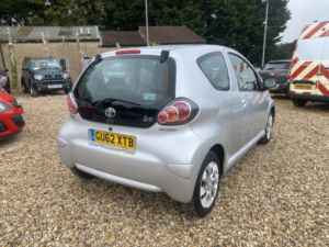 2012 Toyota Aygo 1.0 Vvt-I Ice in Silver — image 3
