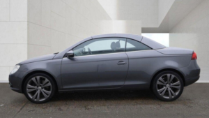 2010 Volkswagen Eos 2.0 Tdi Cr Sport Cabriolet Euro 5 2dr in Grey — image 6