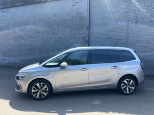 2019 Citroen Grand C4 Spacetourer 1.5 Bluehdi Flair in Grey — image 5
