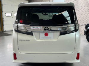 2015 Toyota Vellfire 30 Series 2.5 Z Automatic 7 Seater in White — image 3