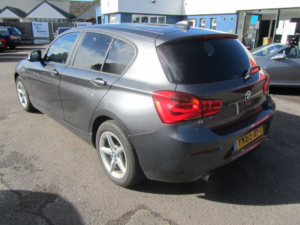 2015 BMW 1 Series 2.0 118d Se 5-Door in Grey — image 2