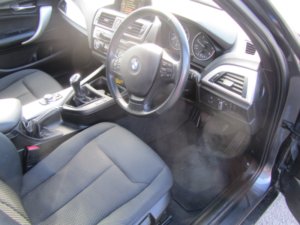 2015 BMW 1 Series 2.0 118d Se 5-Door in Grey — image 3