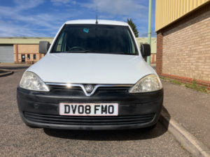 2008 Vauxhall Combo 1.3 Cdti 1700 16v Panel Van 3dr Diesel Manual (134 G/km, 69 Bhp) in White — image 2