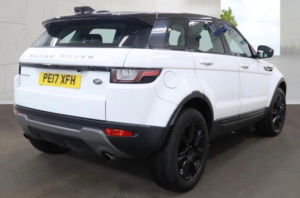 2017 Land Rover Range Rover Evoque 2.0 Td4 Se Tech Auto 4WD Euro 6 (s/s) 5dr in White — image 4
