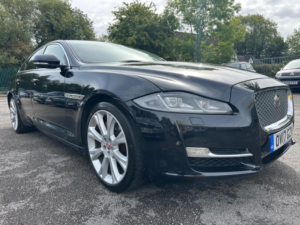 2017 Jaguar Xj 3.0d V6 Portfolio Auto Euro 6 (s/s) 4dr in Black — image 2
