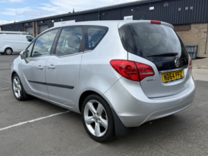 2014 Vauxhall Meriva 1.4 I Tech Line in Silver — image 4