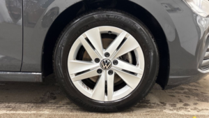 2023 Volkswagen Golf 1.5 Etsi Mhev Life Hatchback 5dr Petrol Hybrid DSG Euro 6 (s/s) (150 Ps) in Grey — image 6