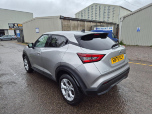2020 Nissan Juke 1.0 Dig-T N-Connecta Euro 6 (s/s) 5dr in Silver — image 4