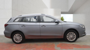 2022 MG Mg5 61.1kwh Exclusive Long Range Estate 5dr Electric Auto (156 Ps) in Silver — image 5