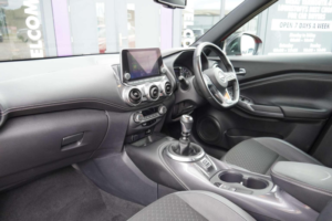 2023 Nissan Juke 1.0 Dig-T N-Connecta Euro 6 (s/s) 5dr in Red — image 3