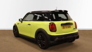 2022 MINI Hatch 2.0 Cooper S Sport Steptronic Euro 6 (s/s) 3dr in Yellow — image 5