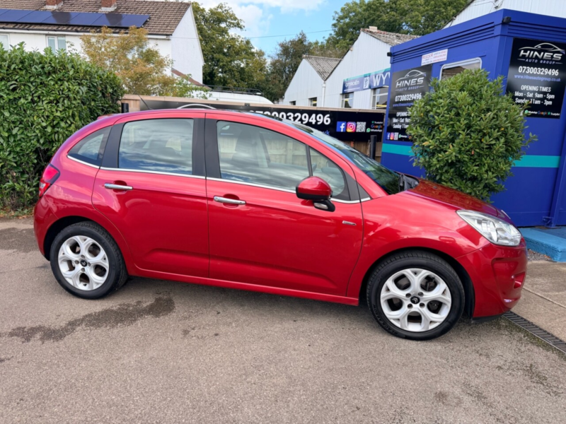 2012 Citroen C3 1.6 Vti Exclusive Hatchback 5dr Petrol Auto Euro 5 (120 Ps) in Red — image 1