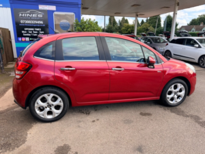 2012 Citroen C3 1.6 Vti Exclusive Hatchback 5dr Petrol Auto Euro 5 (120 Ps) in Red — image 2