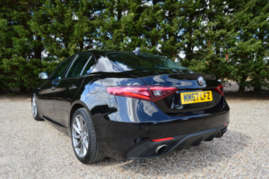 2017 Alfa Romeo Giulia 2.0 Giulia E6b 2.0 Turbo Petrol 280hp Veloce in Black — image 6