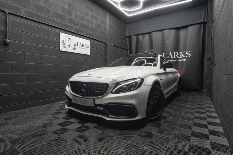 2018 Mercedes-Benz C Class 4.0 C63 V8 Biturbo Amg (premium) Spds Mct Euro 6 (s/s) 2dr in White — image 1