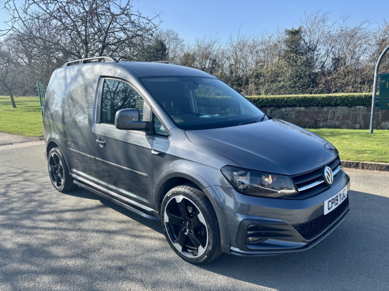 2019 Volkswagen Caddy Custom 2.0 Tdi C20 Highline DSG Auto 102 Swb in Grey — image 1