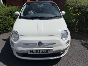 2010 Fiat 500c 1.2 Lounge in White — image 5