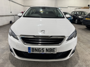 2015 Peugeot 308 1.6 Bluehdi Allure in White — image 3
