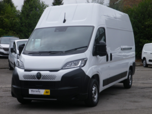 2025 Citroen Relay 2.2 Relay Pv L3h3 35 2.2 Bluehdi 140 Mt6 Enterprise in White — image 4