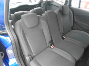 2016 Ford Grand C-Max 1.5 Tdci Zetec MPV 5dr Diesel Manual Euro 6 (s/s) (120 Ps) in Blue — image 5