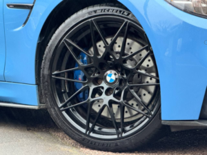 2019 BMW M4 3.0 Biturbo Gpf Competition Convertible 2dr Petrol Dct Euro 6 (s/s) (450 Ps) in Blue — image 4