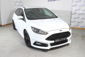 2016 Ford Focus 2.0t Ecoboost St-3 Hatchback 5dr Petrol Manual Euro 6 (s/s) (250 Ps) in White — image 5
