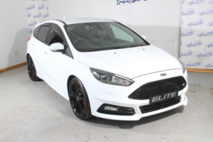 2016 Ford Focus 2.0t Ecoboost St-3 Hatchback 5dr Petrol Manual Euro 6 (s/s) (250 Ps) in White — image 6
