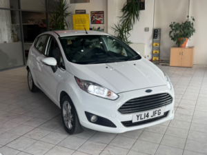 2014 Ford Fiesta 1.6 Zetec in White — image 2