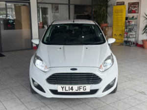2014 Ford Fiesta 1.6 Zetec in White — image 4