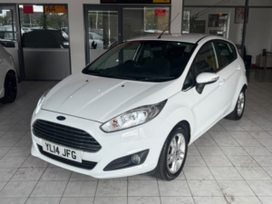 2014 Ford Fiesta 1.6 Zetec in White — image 5